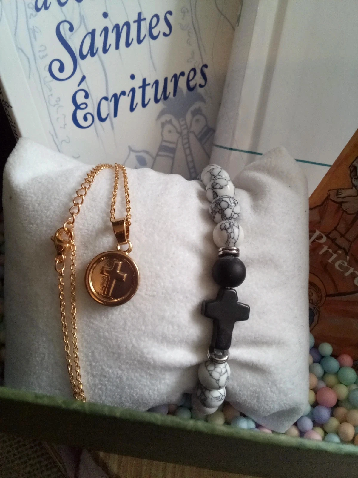 Coffret livres religieux et bijoux idée cadeau Chrétien – photo 5